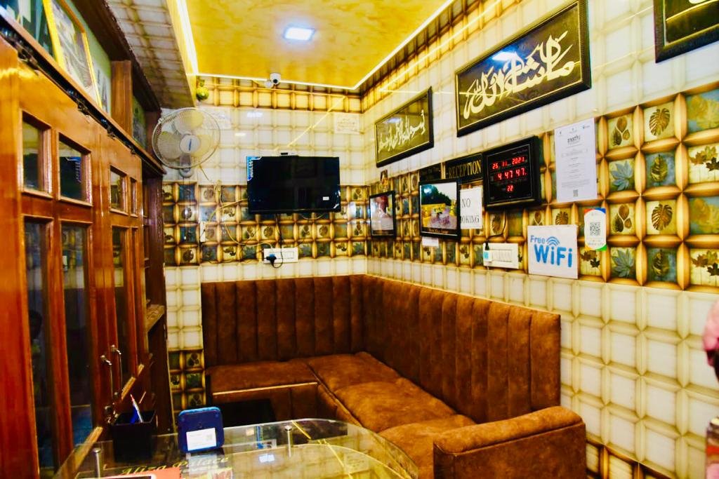 Hotel Aliza Palace img