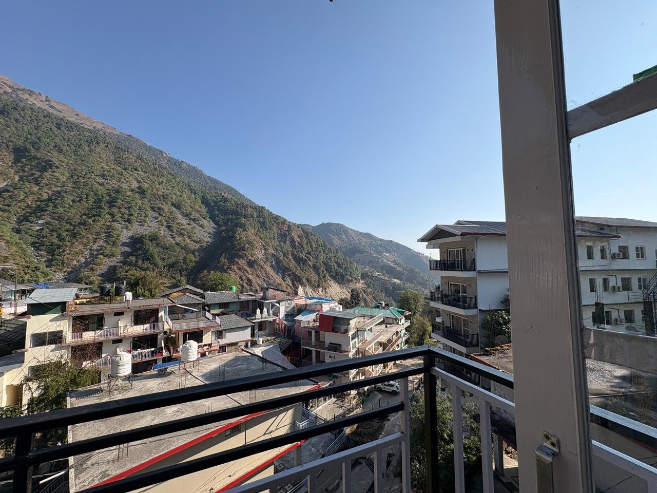 Hotel yes comfort villa img